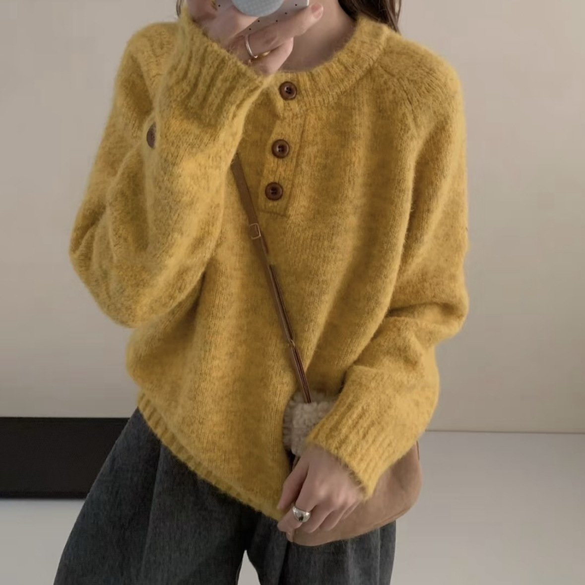 韩系减龄百搭温柔风针织套头衫秋冬新款时尚百搭休闲毛衣上衣女