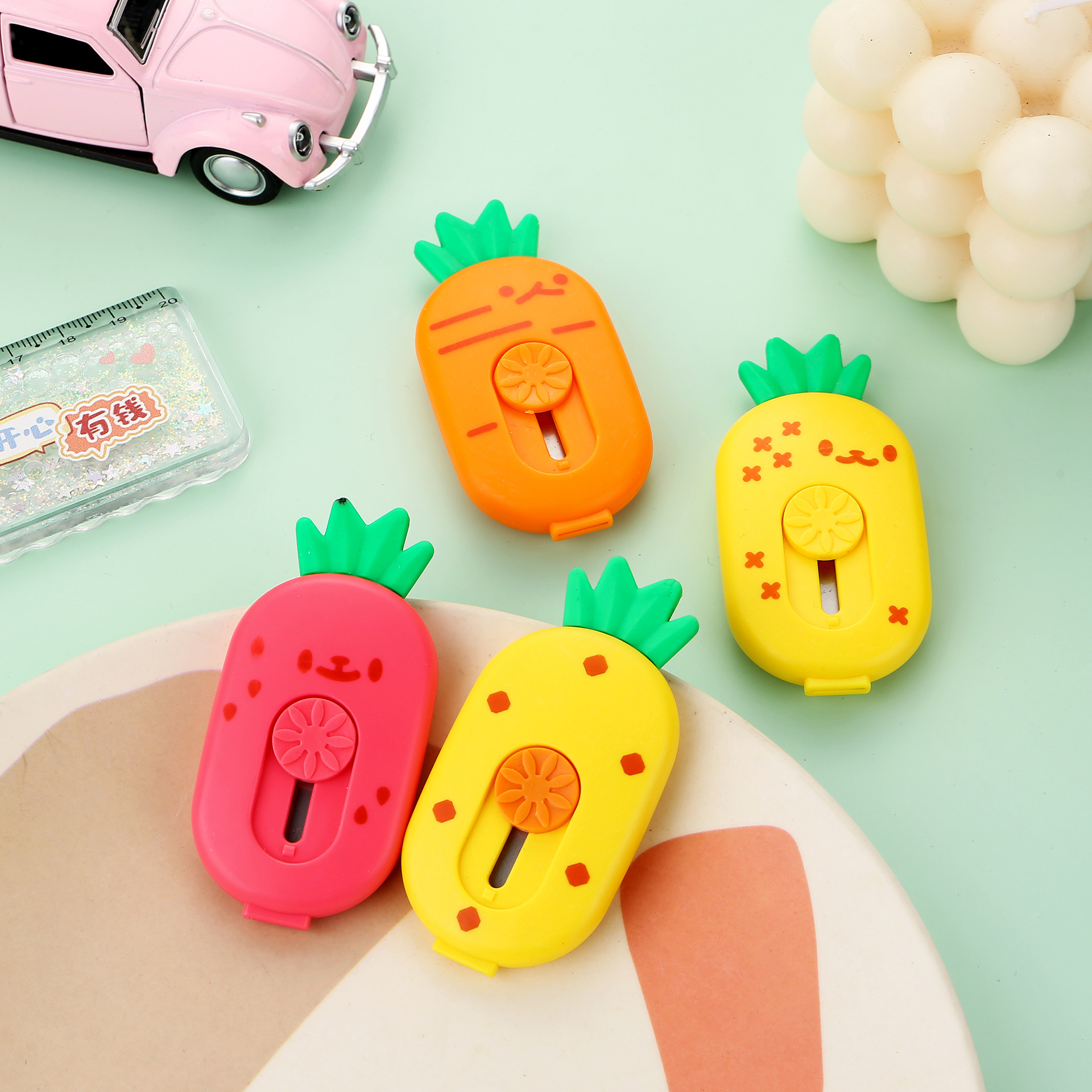 Pioneer Fruit Mini Utility Knife, Portable small student utility knife, express box opening, envelope opening, office paper cutting Specification image