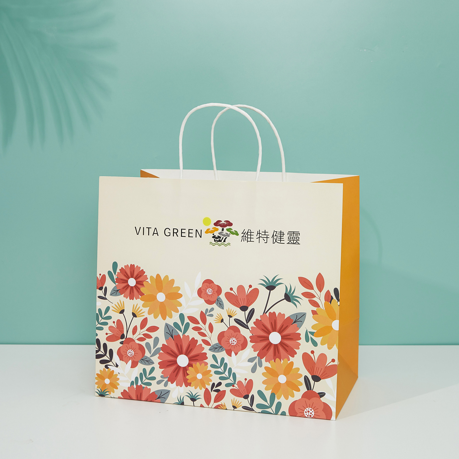 Customized white card paper and kraft paper handbags, takeout gift packaging paper bags, milk tea baking clothing bags wholesale Specification image