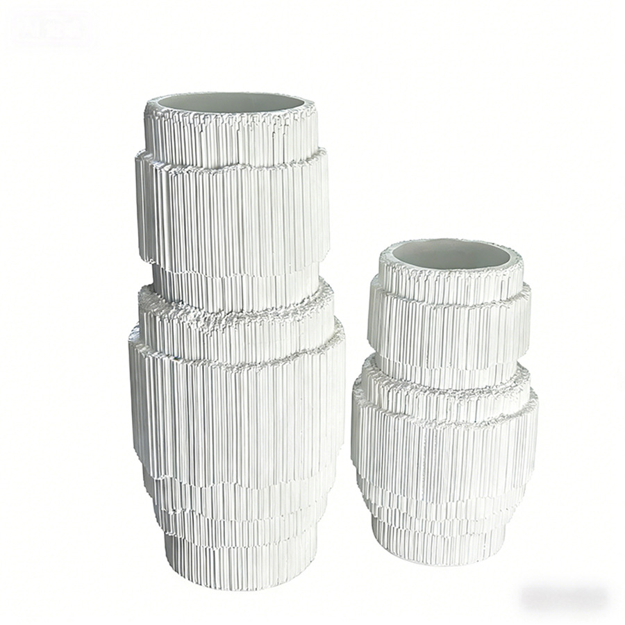 Stacked vertical pattern artistic floor-standing vase, a light luxury minimalist style decorative item, a large and small hotel and homestay soft decoration flower vase Item Picture