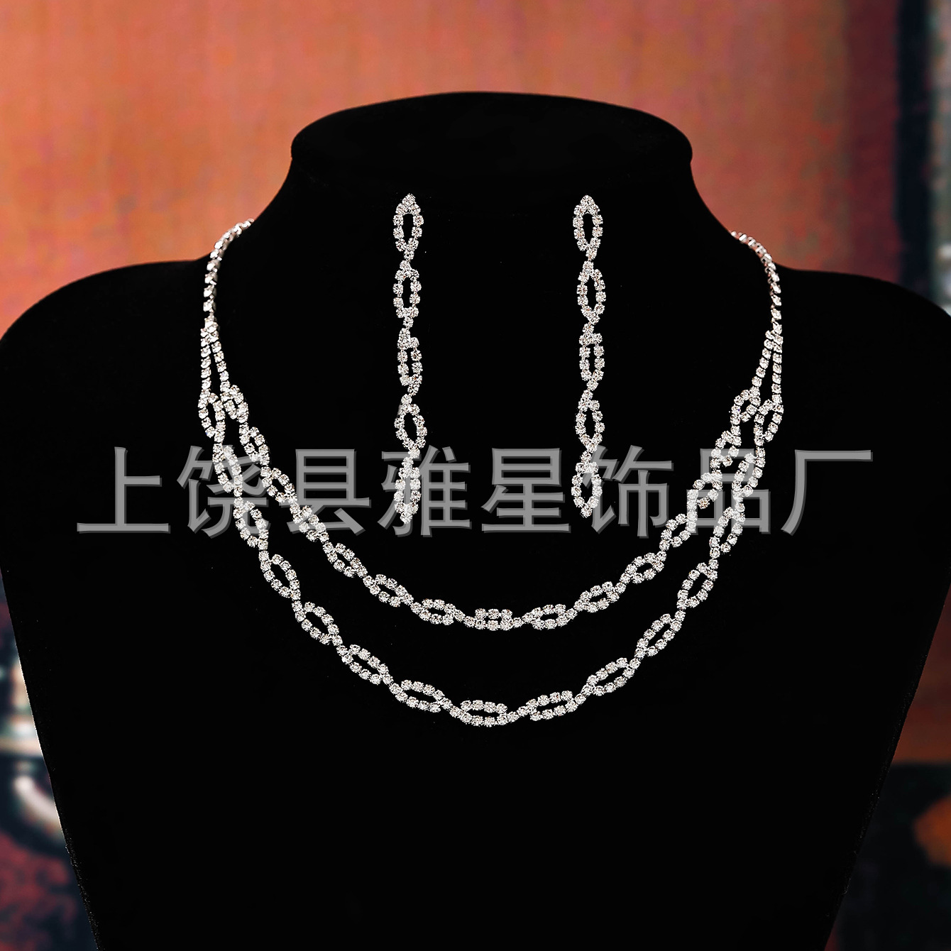 欧美跨境时尚爪链女士珠宝轻奢珠宝配饰饰品2件套装项链耳环套装