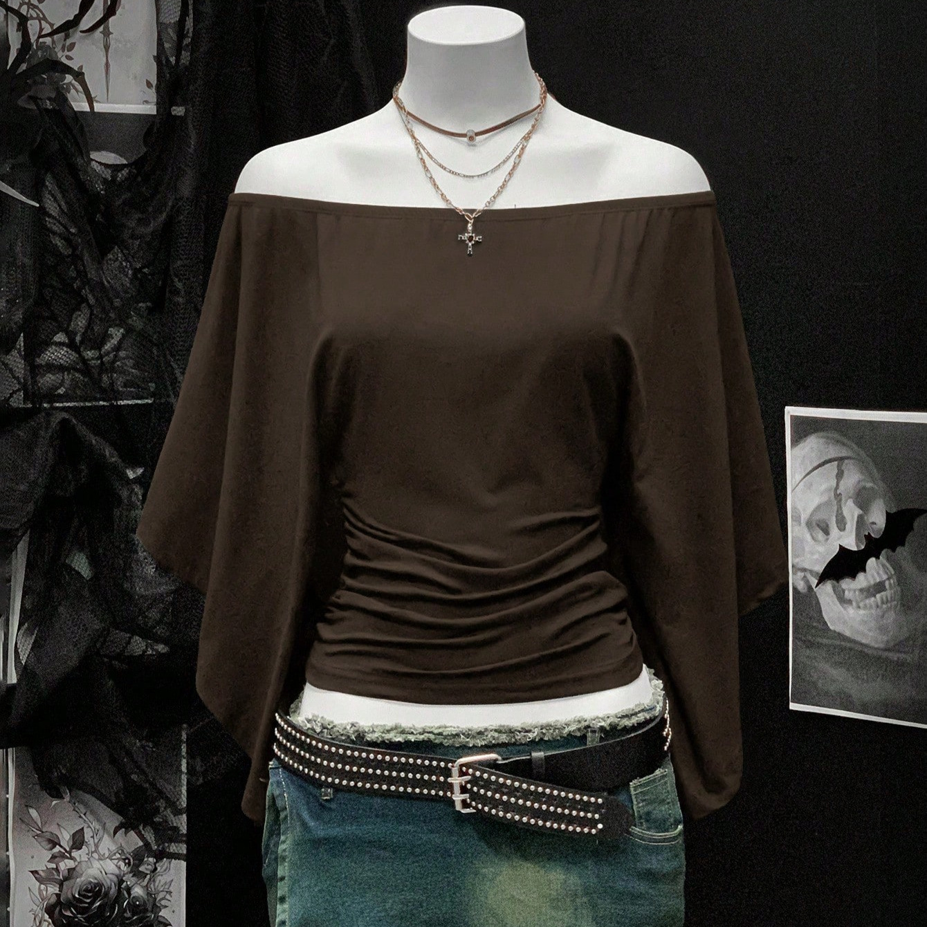 Spring new retro Ins-style women's clothing Amazon solid color basic versatile cape sleeve design off-the-shoulder top Specification drawing