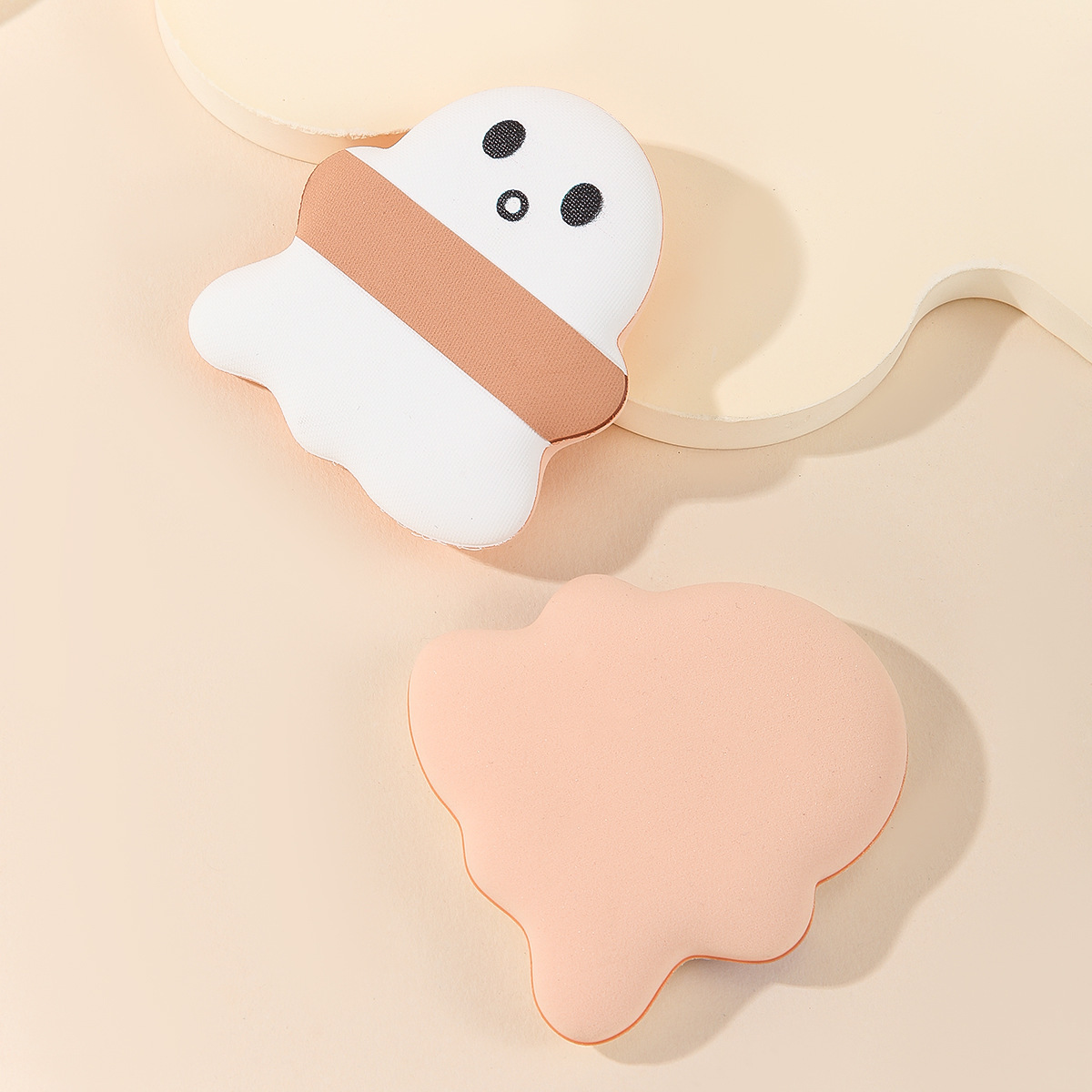 新款可爱幽灵气垫粉扑卡通不吃粉干湿两用细腻服帖新手美妆工具细节图