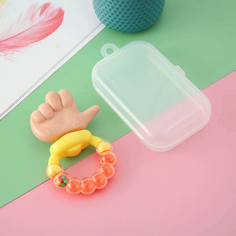 Cross-border children's simulated finger teething rings, rattle toys, wristbands, baby teething and firming devices, food-grade teething sticks Application Scenario