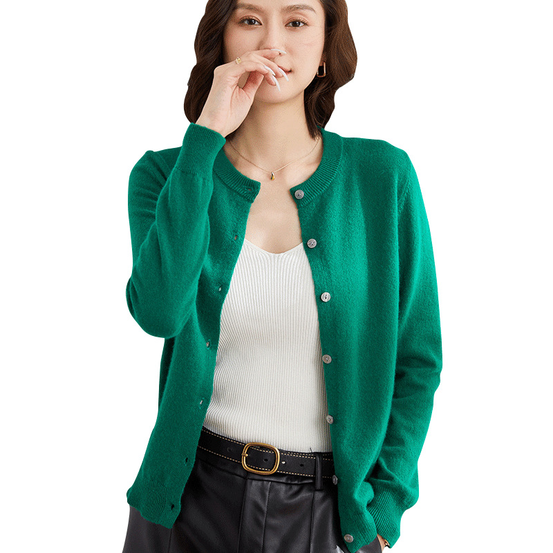 A new early spring style women's cardigan, long-sleeved knitted mini jacket, paired with a thin sweater, round-neck, loose, large-sized top Item Picture
