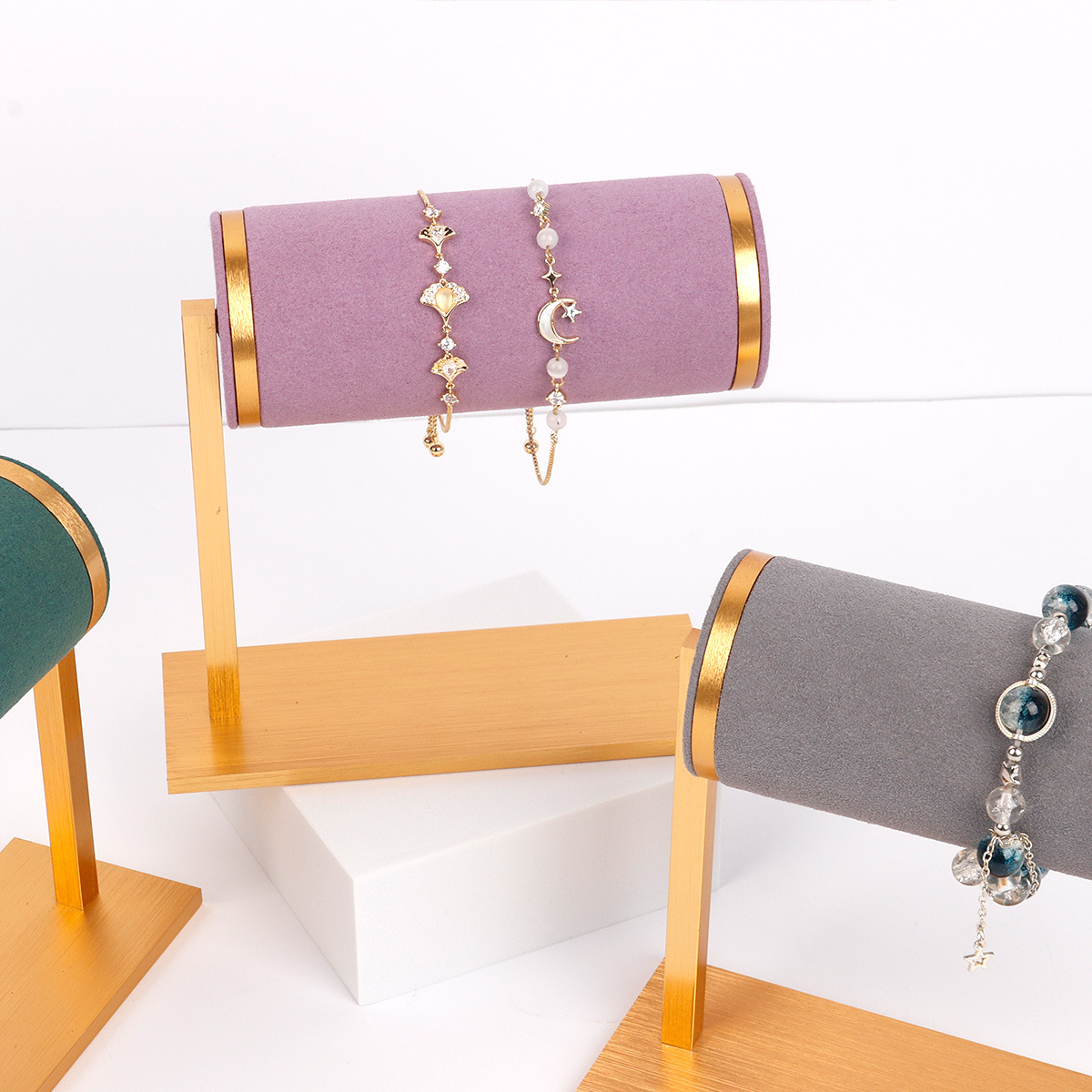 High-quality watch metal display stand, girls' bracelets and bangles, velvet jewelry stand, live-streaming accessories display props Application Scenario