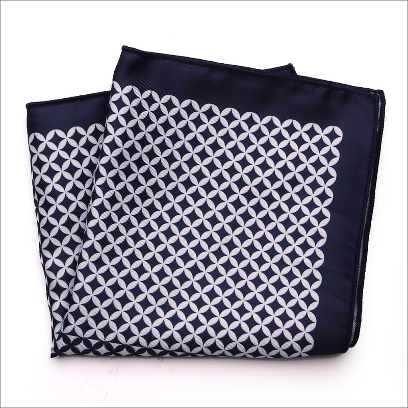 A hundred types of men's wedding bag towels, suit polyester handkerchiefs, pocket towels, suit square towels, handkerchief towels, and multi-color chest towels Application Scenario