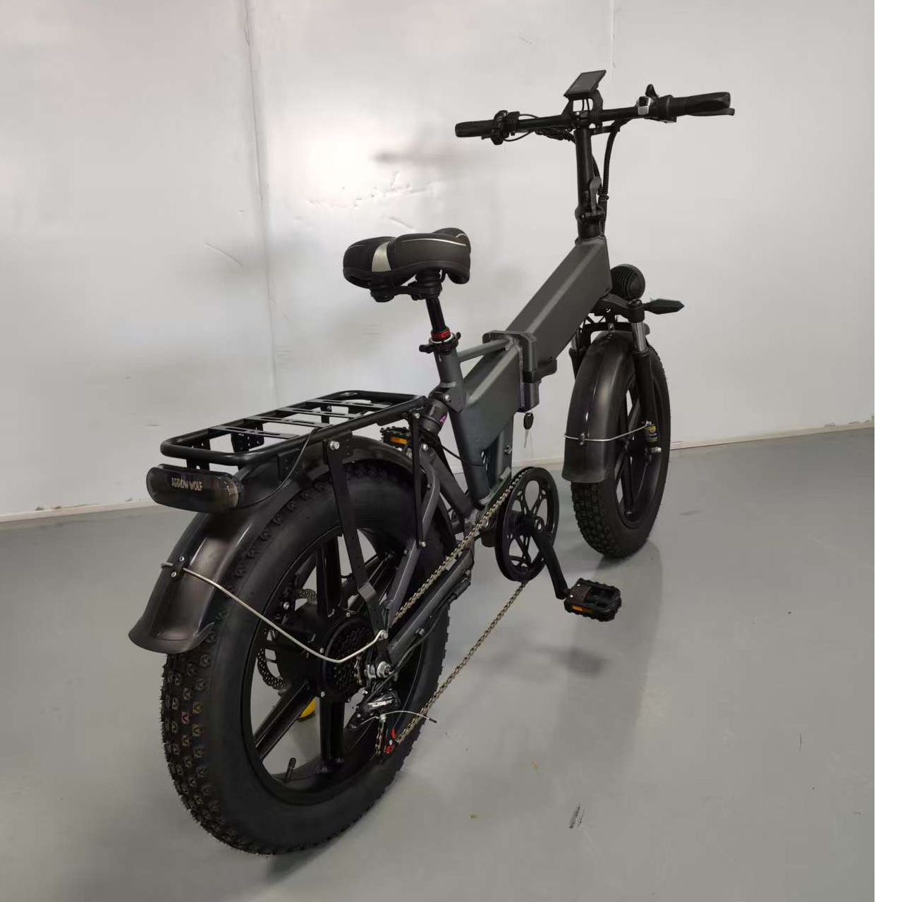 The source factory's lithium battery bicycle gear shifting helps with long-range 4.0 snowmobiles, adult mountain bikes, and cross-border travel details Picture