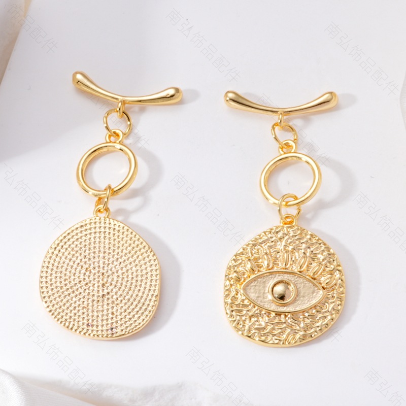 18k gold-plated color-preserving OT clasp at the end, Devil's Eye necklace clasp, DIY handmade necklace bracelet accessory material Application Scenario