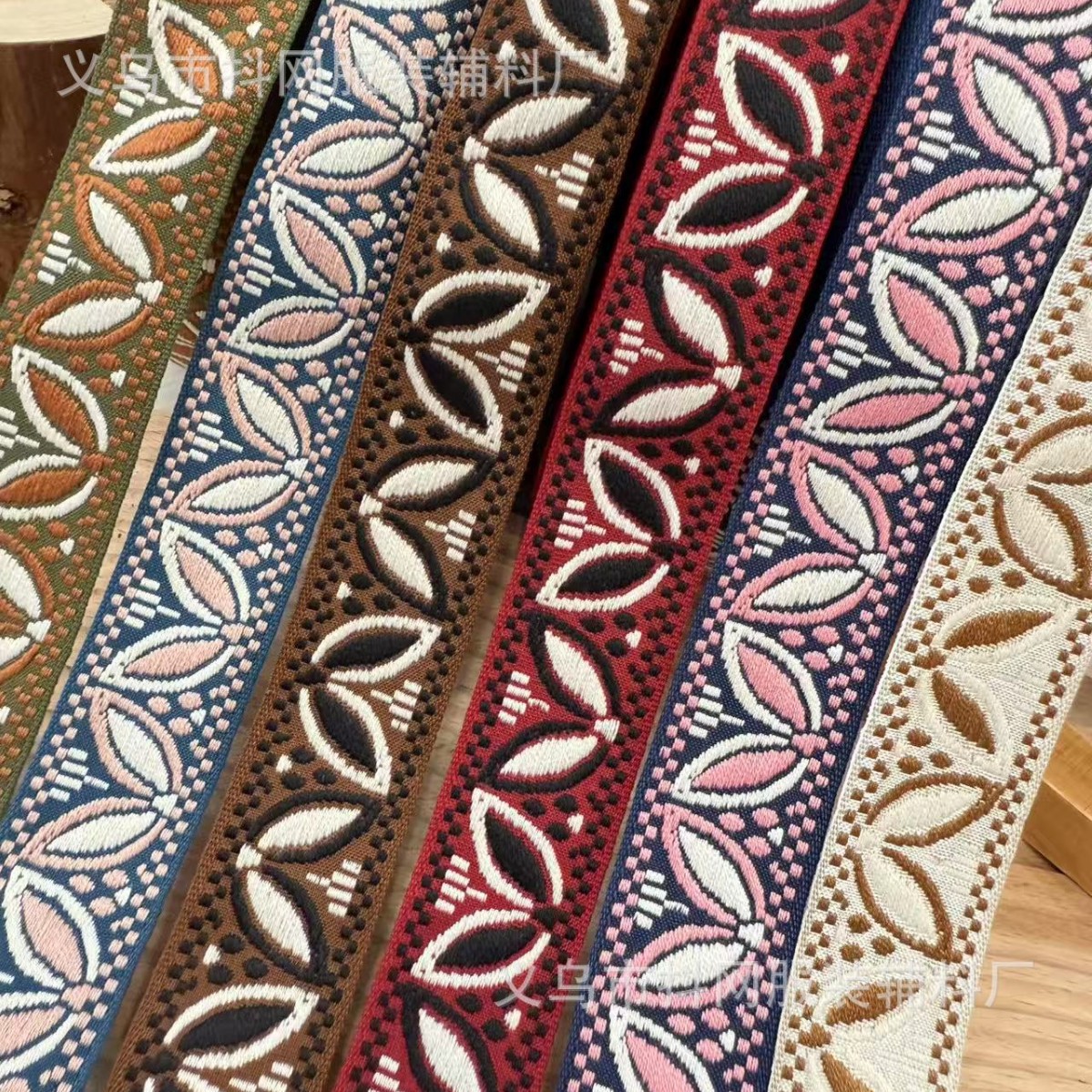 3.1cm flying saucer ethnic style jacquard embroidery webbing gift box packaging tape edge wrap tape performance costume accessories from the manufacturer details Picture