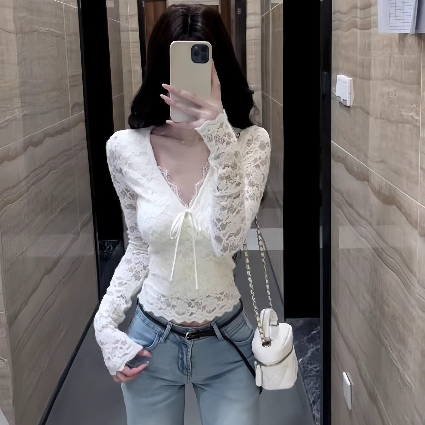 纯欲白色蕾丝v领长袖t恤女秋冬季修身内搭打底衫独特绝美性感上衣