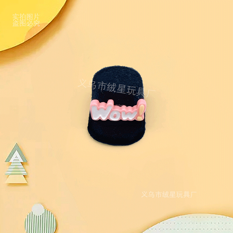 New mini velvet baseball cap doll prop, small baseball cap diy headwear accessory, decorative hat Application Scenario