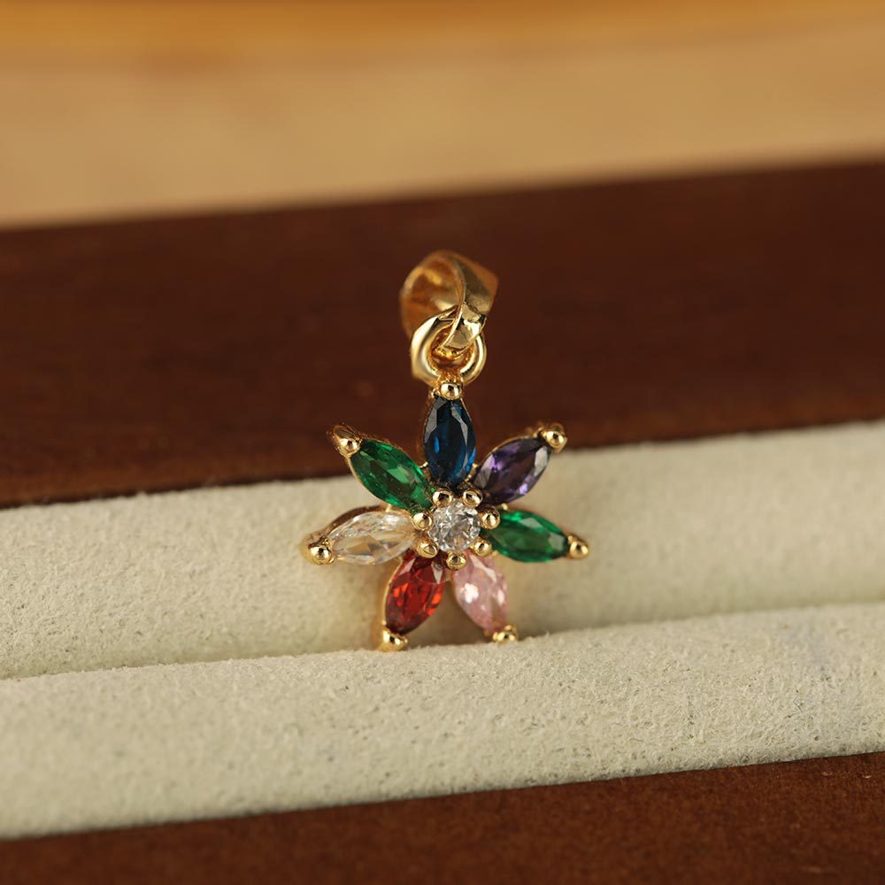 New best-selling flower copper-plated necklace, 18K gold-plated five-petal flower pendant, versatile necklace, factory direct sales and wholesale for women Specification drawing