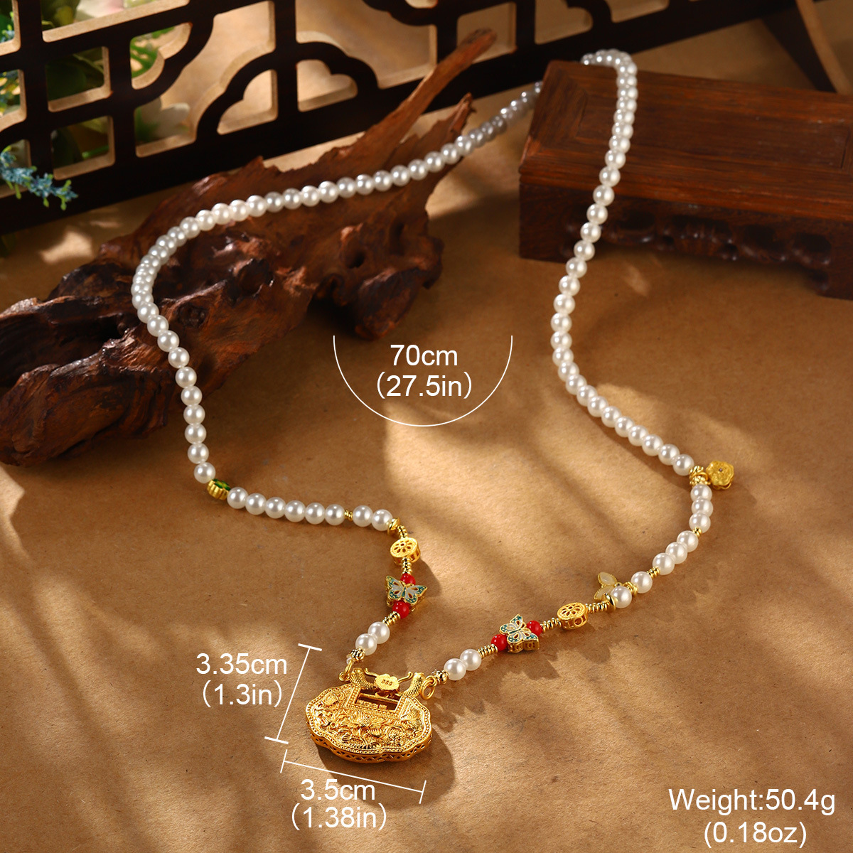 New Chinese-style retro peace lock butterfly pearl necklace for women, elegant and sophisticated, fashionable and versatile, exquisite collarbone chain Application Scenario