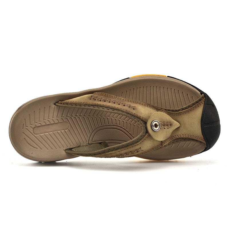 男式凉鞋实物图