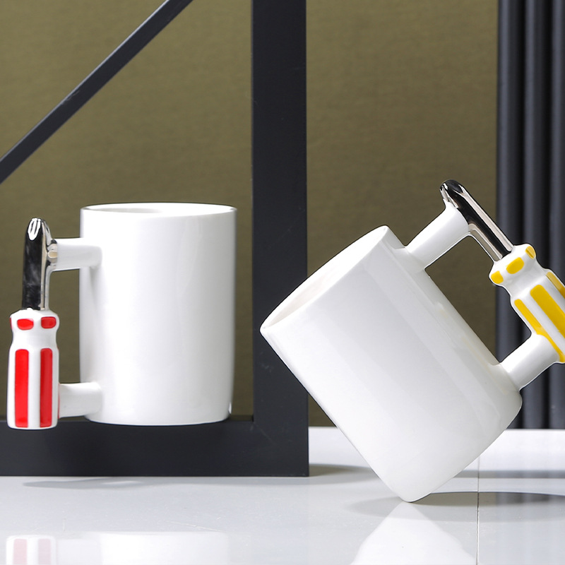 Creative ceramic tool cups, screwdriver handle cups, interesting and innovative cross-border exclusive festival gift boxes details Picture
