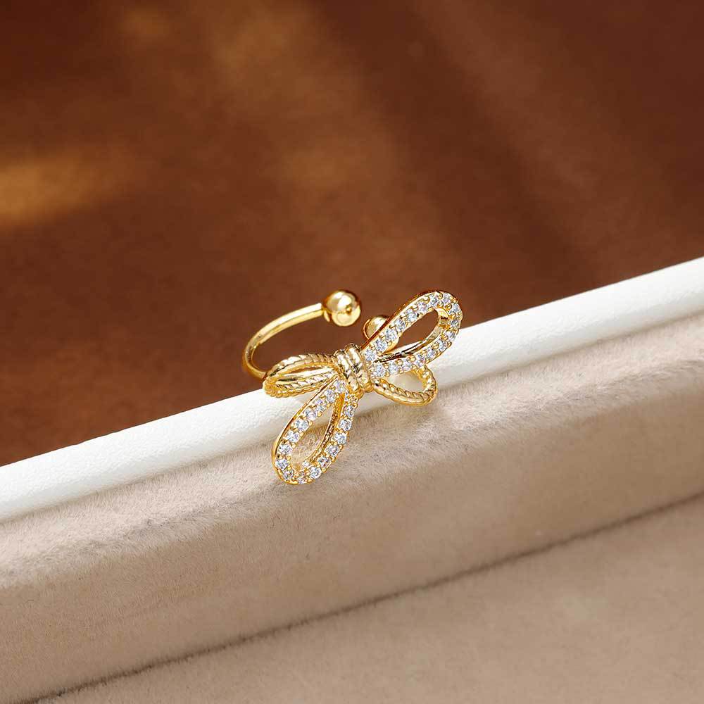 Hyacinth no piercings, must-fit ear bone clips, niche design, high-end earrings, fashionable, light luxury, exquisite bow, elegant earrings for women Application Scenario