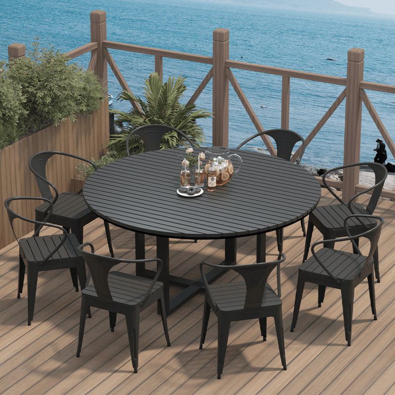 户外实木桌椅实物图