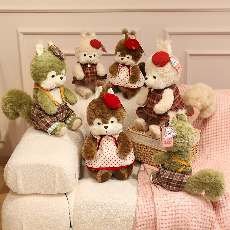 Cute plush toy squirrel throw pillow, soft cartoon doll, home decoration gift Application Scenario