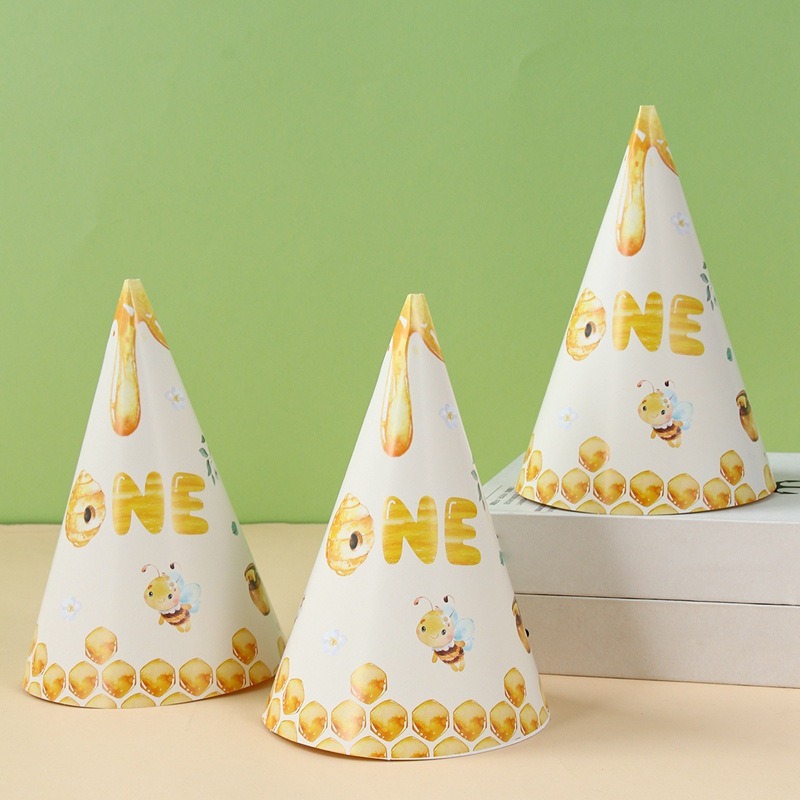 New party birthday hats, children's birthday triangle hats, party supplies, paper birthday hats, party decoration triangle hats Specification image