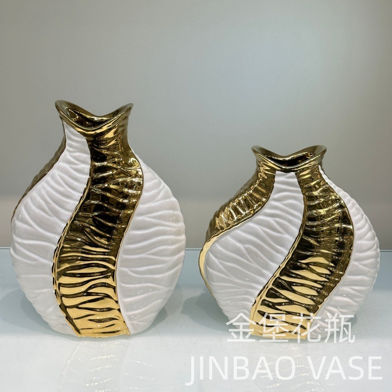 Modern light luxury ceramic vase ornaments, home decorations, living room flower arrangements, electroplated platinum vases