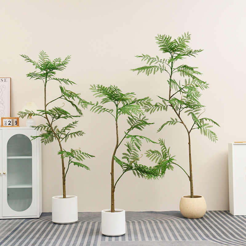 Large-scale Nordic-style simulated green plants, such as chrysalidocarpus, traveler's palm, velvet potted plants, and high-end floor-standing decorative landscape ornaments details Picture