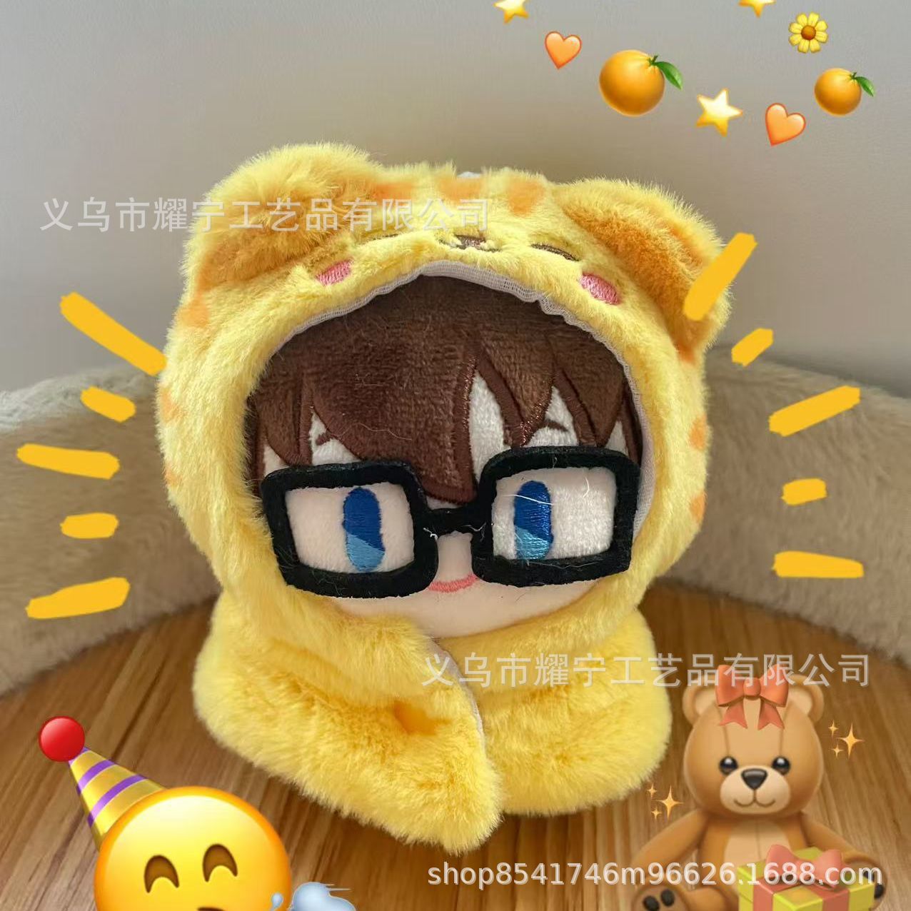 Detective Conan cat cape plush toy, keychain pendant, trendy toy, blind box toy, peripheral and co-branded gifts Application Scenario