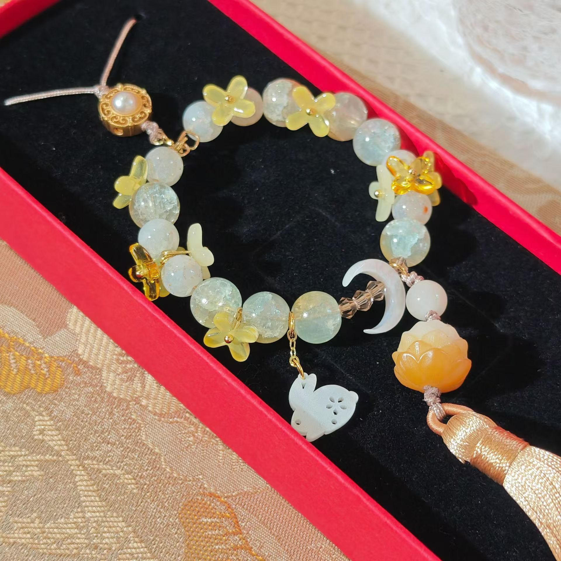 其他挂饰挂件成品实物图