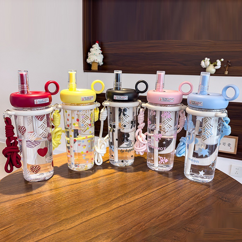 Pink and red straw cup, children's plastic water cup, cartoon slanted cross cup Specification image