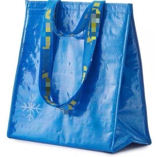 Bolsa de hielo congelada bolsa térmica bolsa térmica fer engrosada bolsa de aluminio tirador torre de distribución refrigerada copos de nieve pueden colocar cubitos de hielo Application Scenario