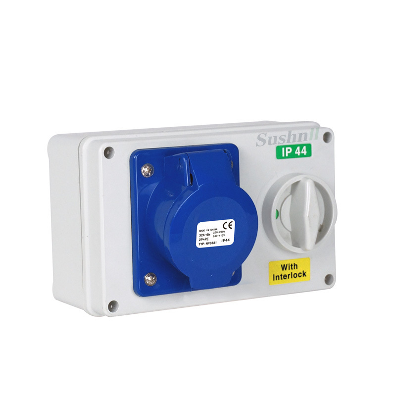 32A mechanical interlock socket box, 345P 380V industrial socket switch box, anti-misoperation shore power plug, waterproof Application Scenario