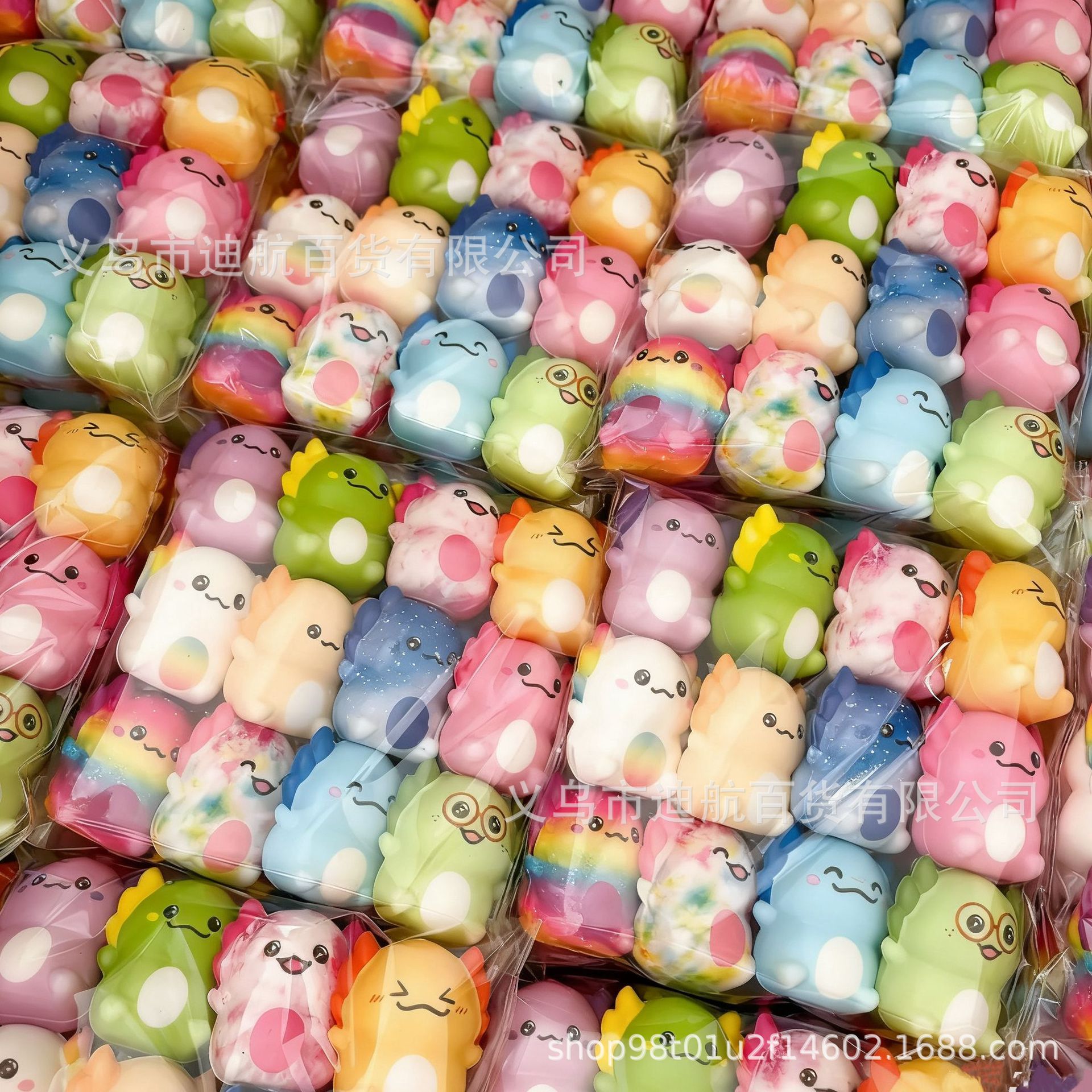 跨境批发龙崽慢回弹捏捏乐解压玩具公仔手办玩偶摆件工厂外贸