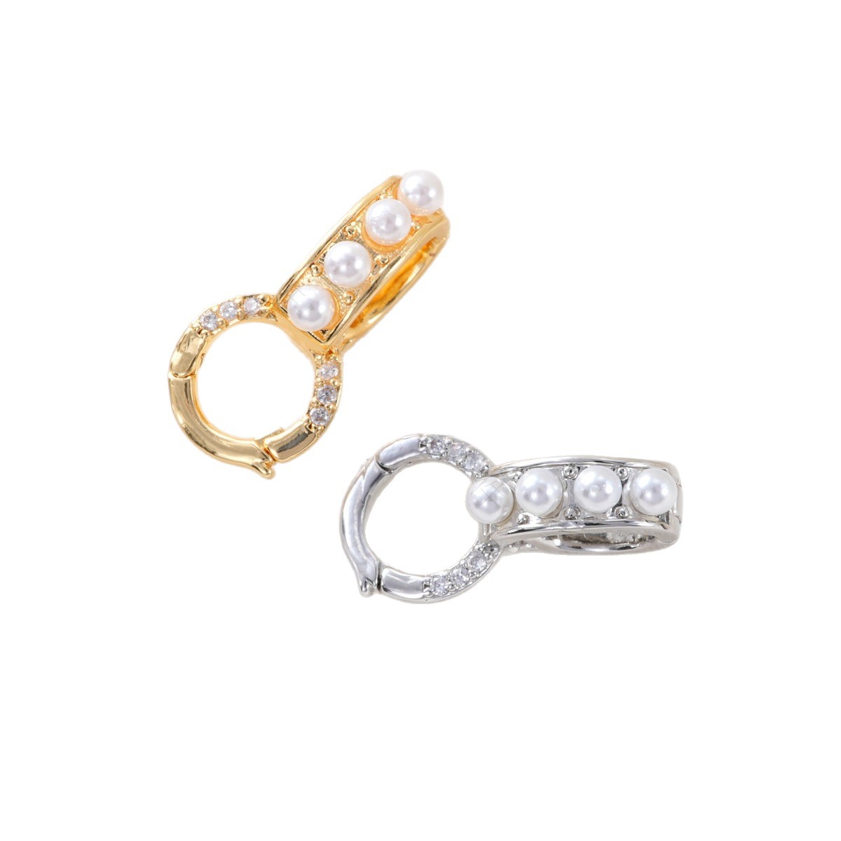 مطلية بالنحاس بـ 18 ك، وهي حلقة من اللؤلؤ الزركونيوم ذات لون ذهبي Item Picture