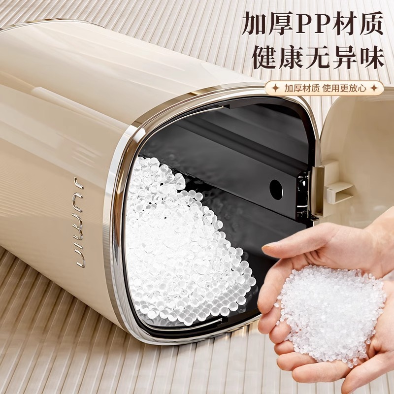 High-end and light luxury trash can, large household foot pedal with lid, plastic storage bin for living room, kitchen, bedroom and bathroom Application Scenario