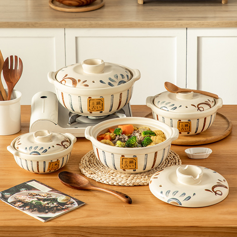 Japanese-style hand-painted soup pot with spodumene high-temperature resistant stew pot, dry-burning without cracking 煲仔饭 ceramic soup pot with lid, high-temperature resistant Application Scenario
