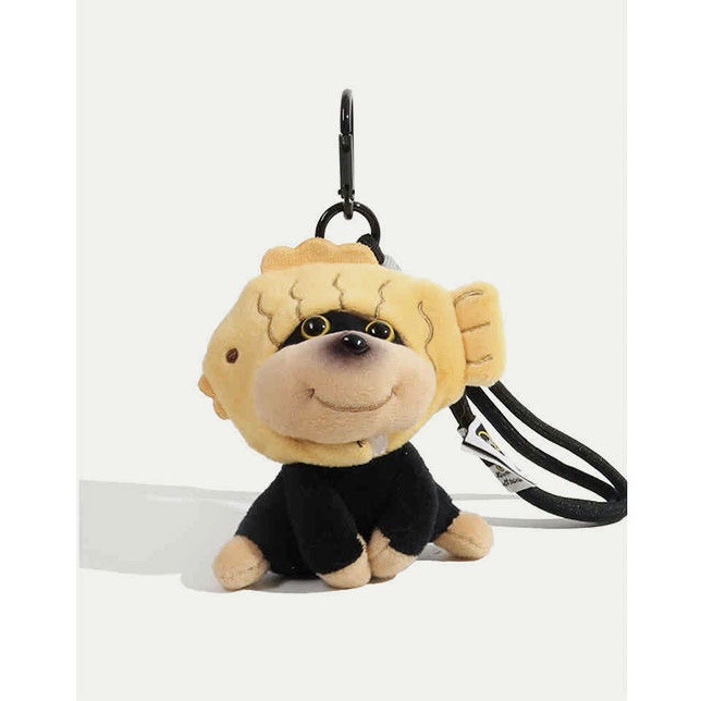New knitted woolen hat, plush bee puppy doll bag pendant, cute ins-style couple keychain accessories Application Scenario