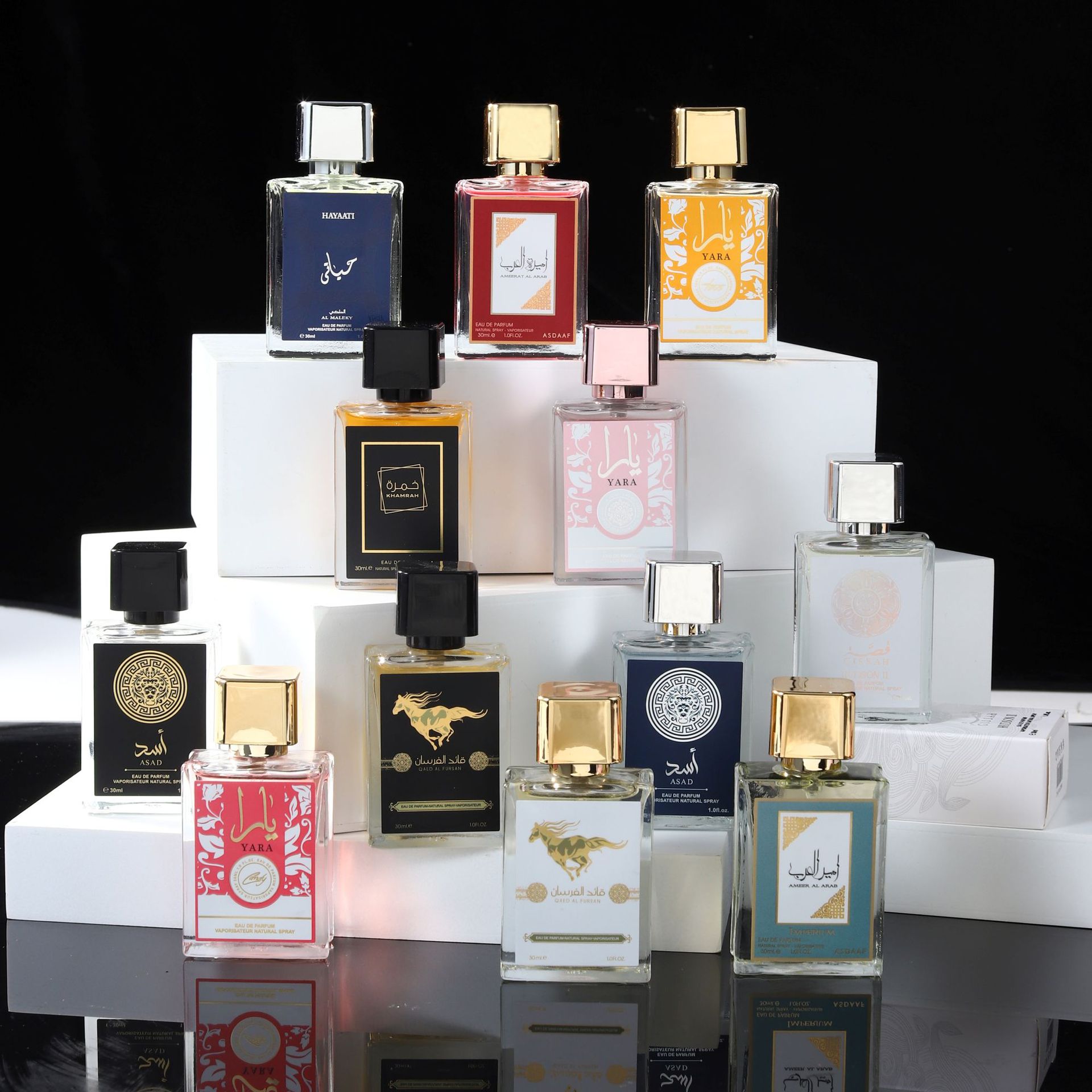 Women's Eau de Toilette spray bottle 100ml, fresh and long-lasting fragrance details Picture