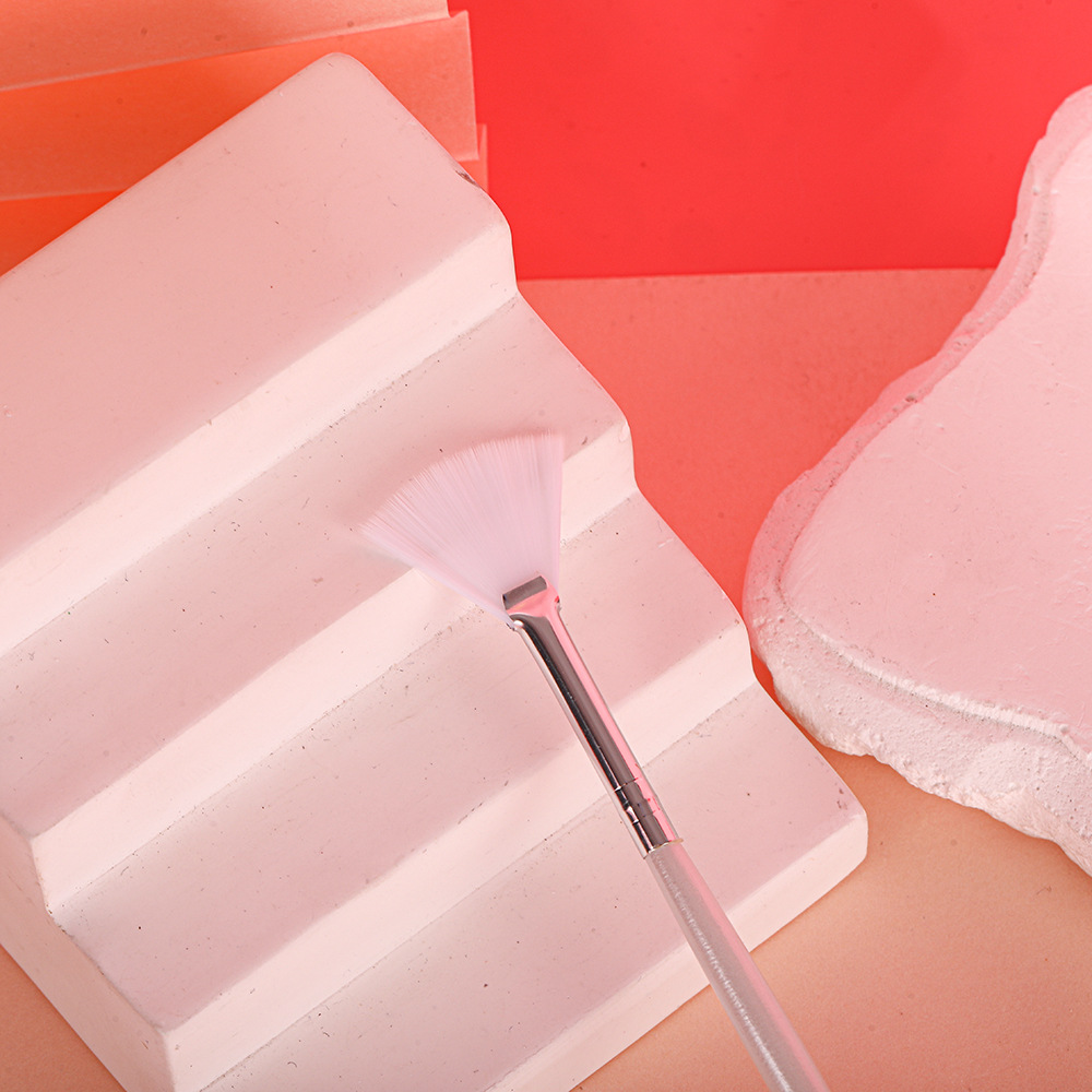 Hot-selling fan-shaped mask, fruit acid brush, skin management tool, spa fan-shaped mask brush, soft bristle makeup brush details Picture