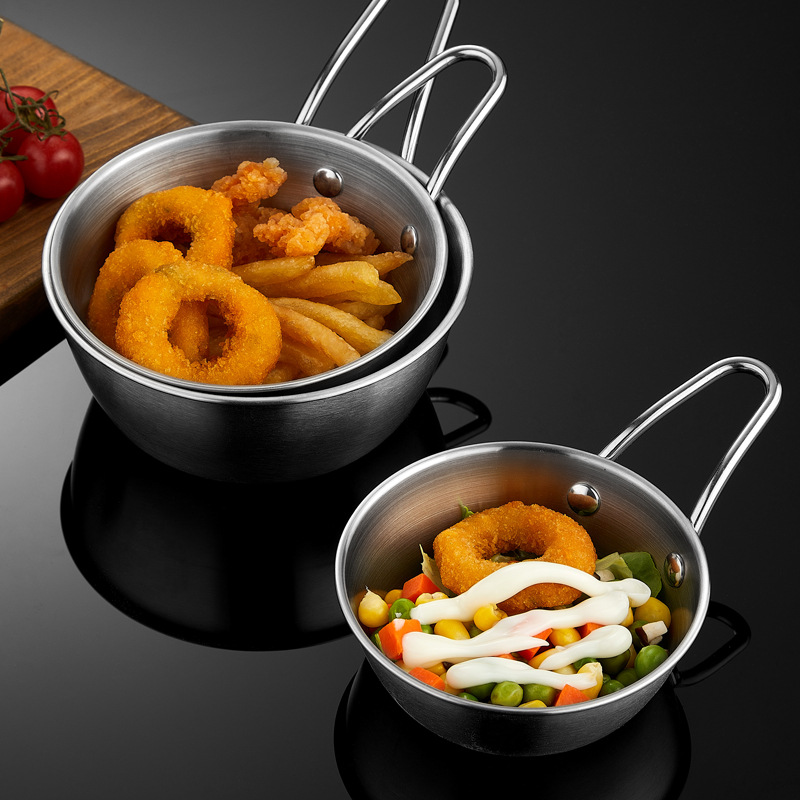Hongjunda 304 stainless steel snow Bowl, Picnic Bowl, Hot pot seasoning Bowl, fruit salad Bowl, Outdoor camping Tableware Application Scenario