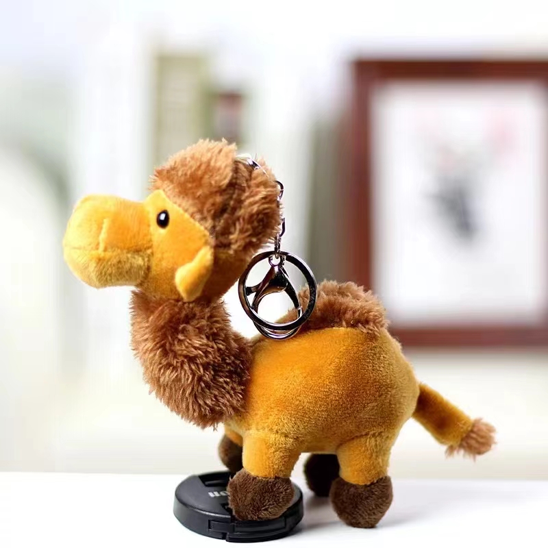 Dunhuang camel keychain, handcrafted velvet bag chain, camel pendant, decorative item, children's travel souvenir small gift