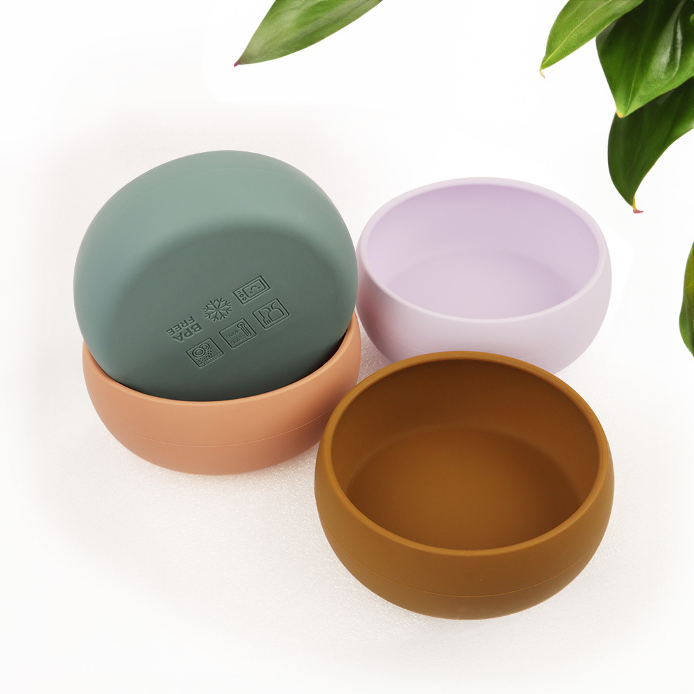 Platinum silicone bowls, baby food soft bowls and plates, baby special products, children's InS-style tableware, cross-border e-commerce in stock full figure