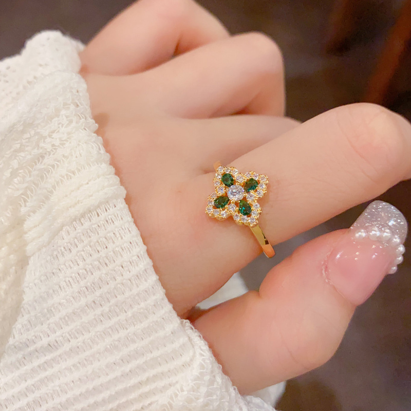 Light luxury, exquisite, fashionable and high-end, micro-inlaid zircon four-leaf flower open ring, personalized, versatile and super shiny index finger ring wholesale Specification image