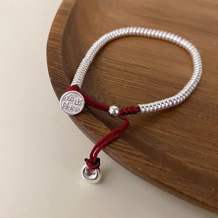 Safe and Joyful s925 sterling Silver bracelet for Women, a niche red string bracelet with an ins style, a versatile bracelet Specification image