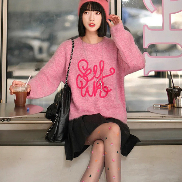 羊毛混纺粉色字母毛衣女2025新款秋冬宽松保暖慵懒针织衫上衣