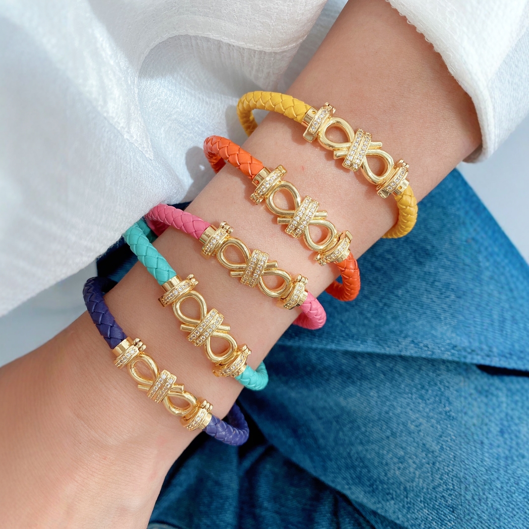 Cross-border fashion, individuality, punk style, classic infinite symbol accessory, copper gold-plated hand-woven leather bracelet full figure