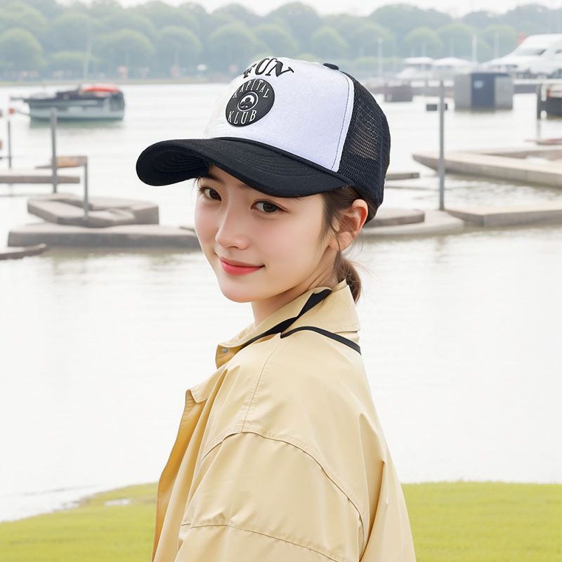 Wholesale of summer girls' baseball caps, sunshade net caps, Ins caps, baseball caps and sponge net caps in stock at our foreign trade factory Specification image