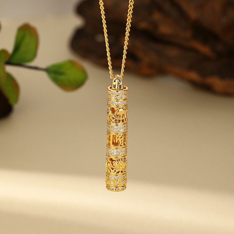Copper gold-plated portable Buddha necklace with filaments and rhinestone, six-character maxim, Chinese style design, 2025 new model full figure
