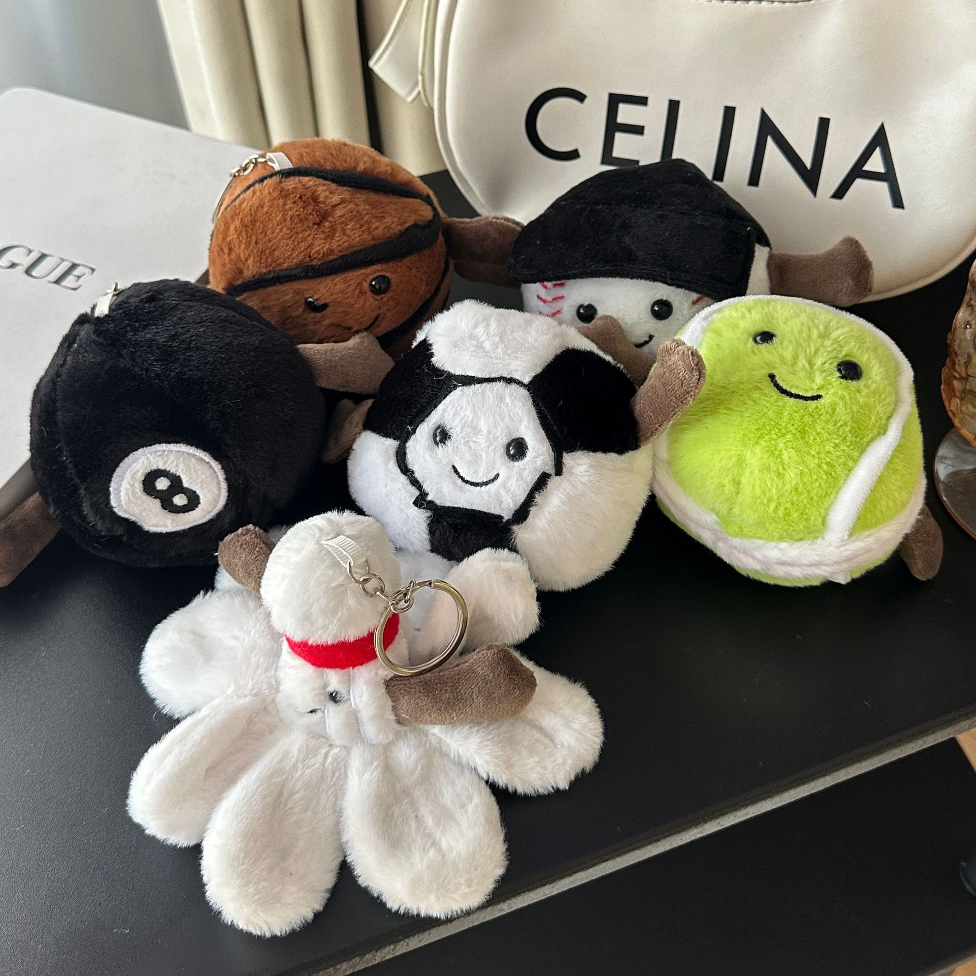 星星人/毛绒挂件/钥匙扣公仔挂件/挂件/三丽鸥挂件产品图