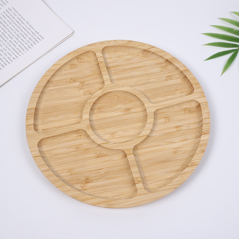 Thickened solid wood circular compartments tray, Western-style steak dessert bamboo plate, home living room bamboo and wood fruit snack plate Application Scenario