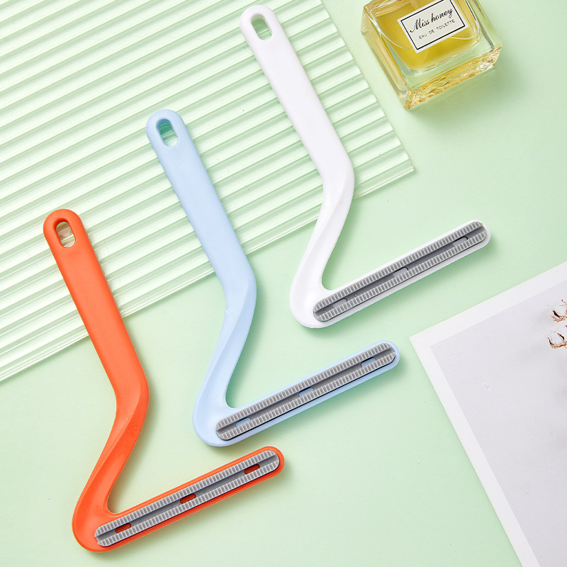 Pet double-sided hair removal comb, cat hair removal brush, hair straightening pet cleaning supplies, dog hair adhesive and suction for bed hair Specification image